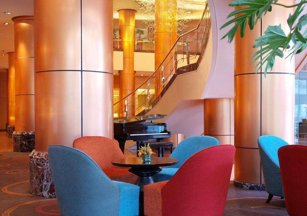Eastwood Richmonde Hotel Manila Pasig City Exterior photo