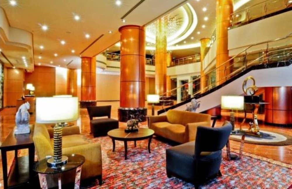 Eastwood Richmonde Hotel Manila Pasig City Exterior photo