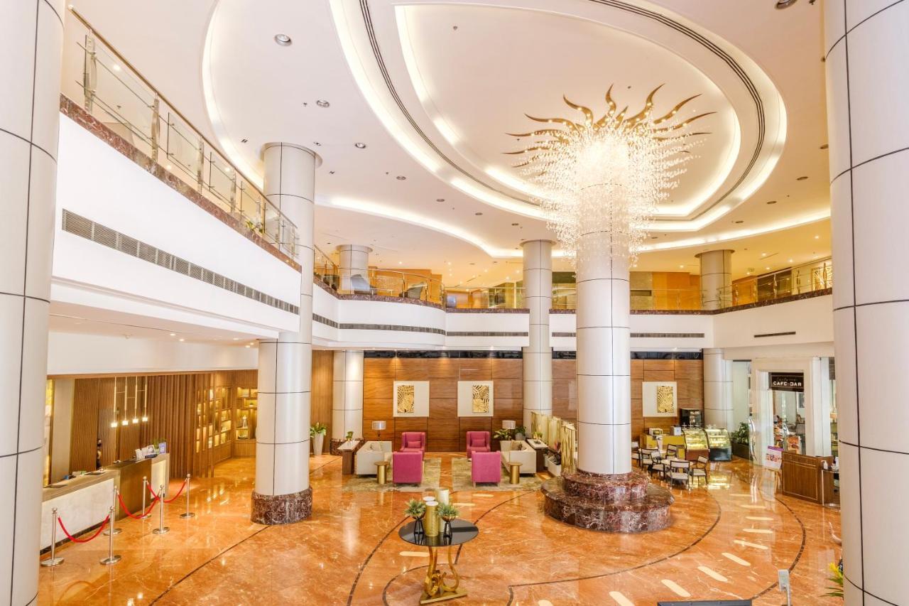 Eastwood Richmonde Hotel Manila Pasig City Exterior photo