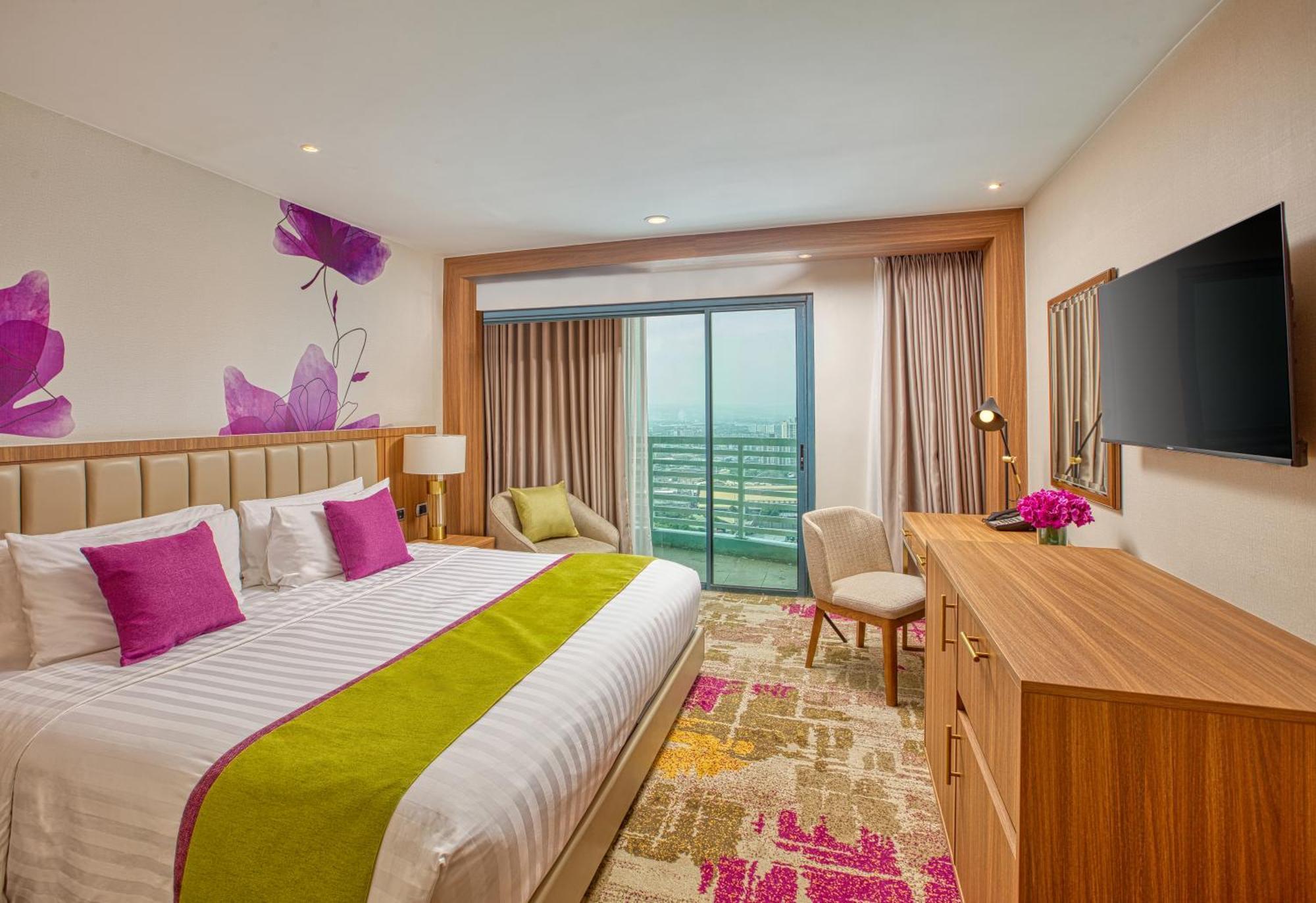 Eastwood Richmonde Hotel Manila Pasig City Exterior photo